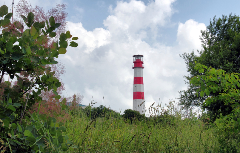 Геленджикский маяк)